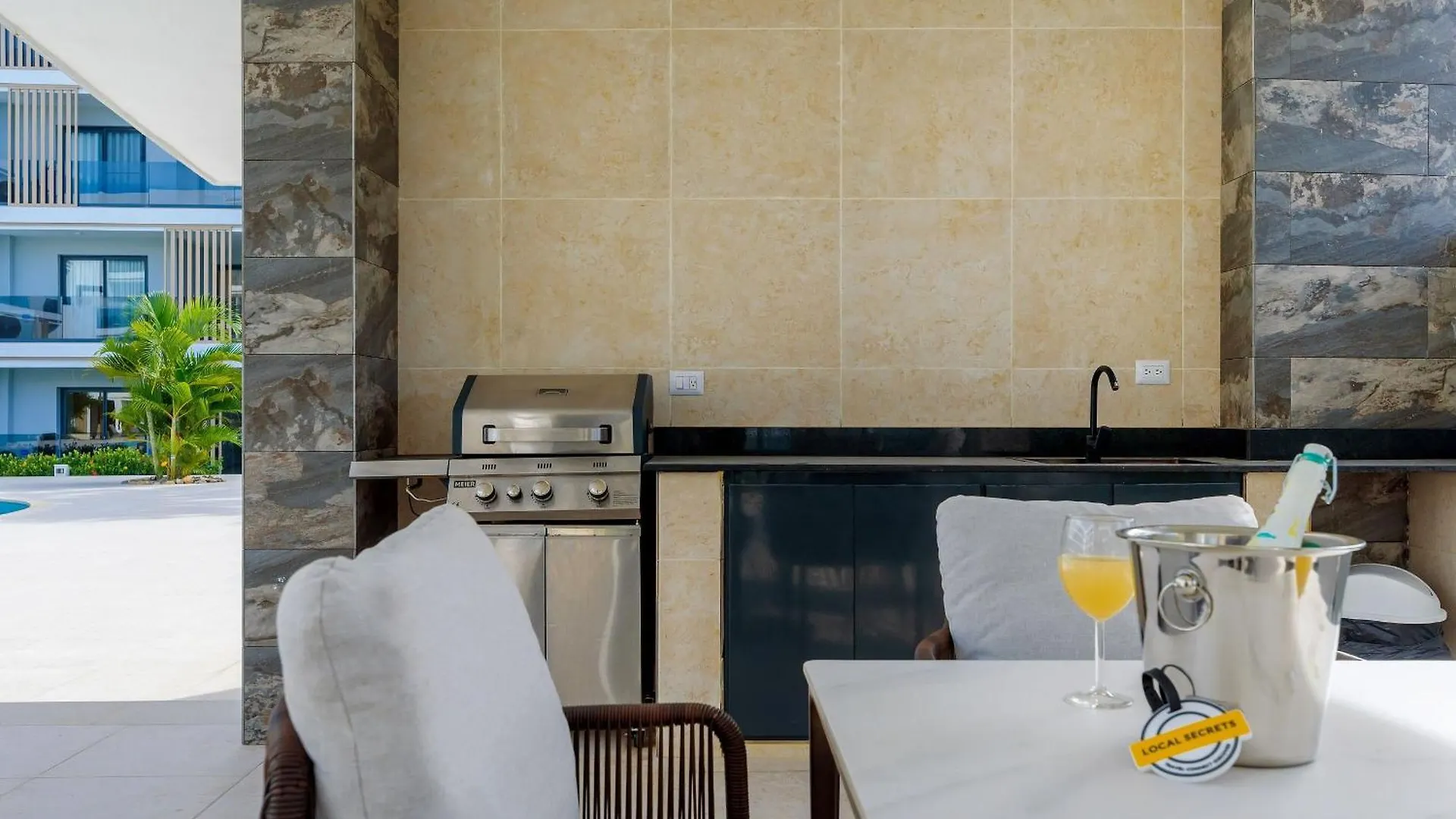 Amazing Pool Views Apartment In Playa Bavaro 蓬塔卡纳